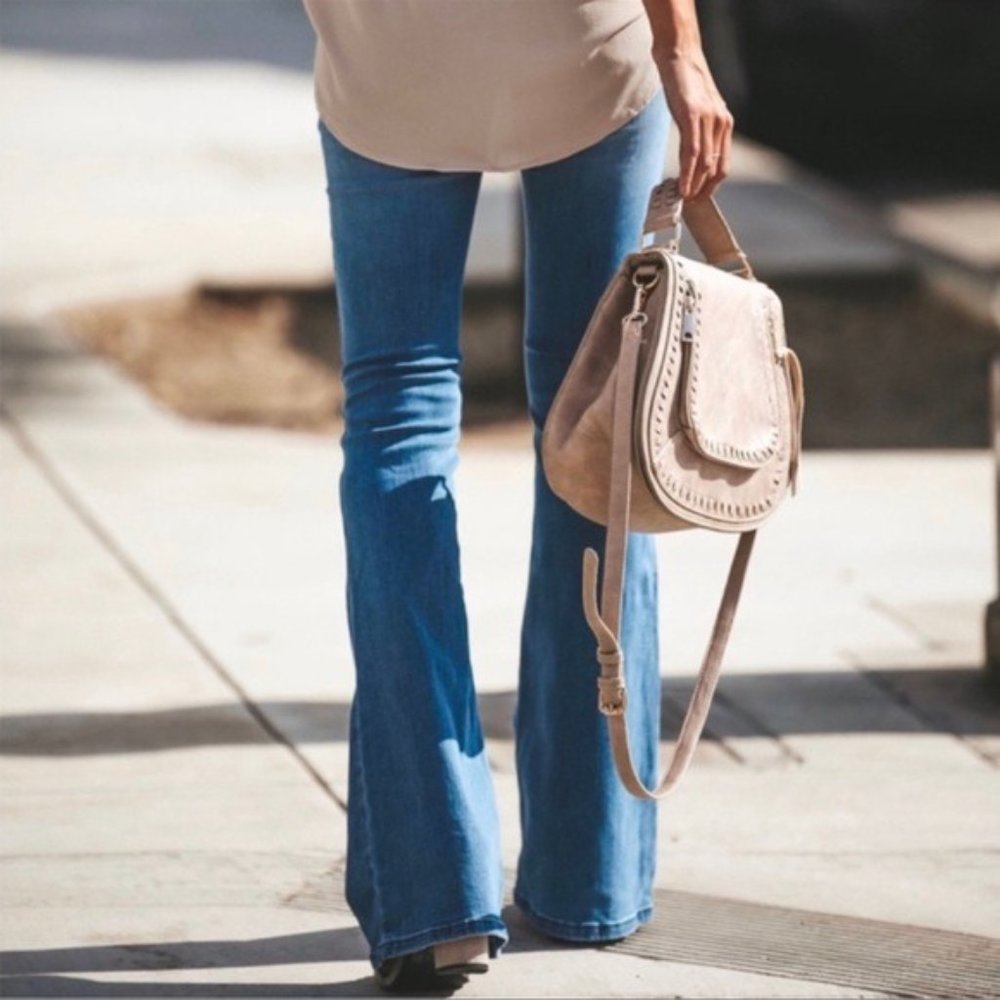 KanCan Flare Leg Jeans Midrise Wide Leg Denim Bell Bottoms 34” x 34” - Picture 7 of 9